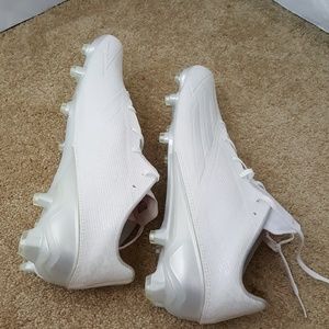 ADIDAS Adizero White Athletic Cleats Size 17 NEW